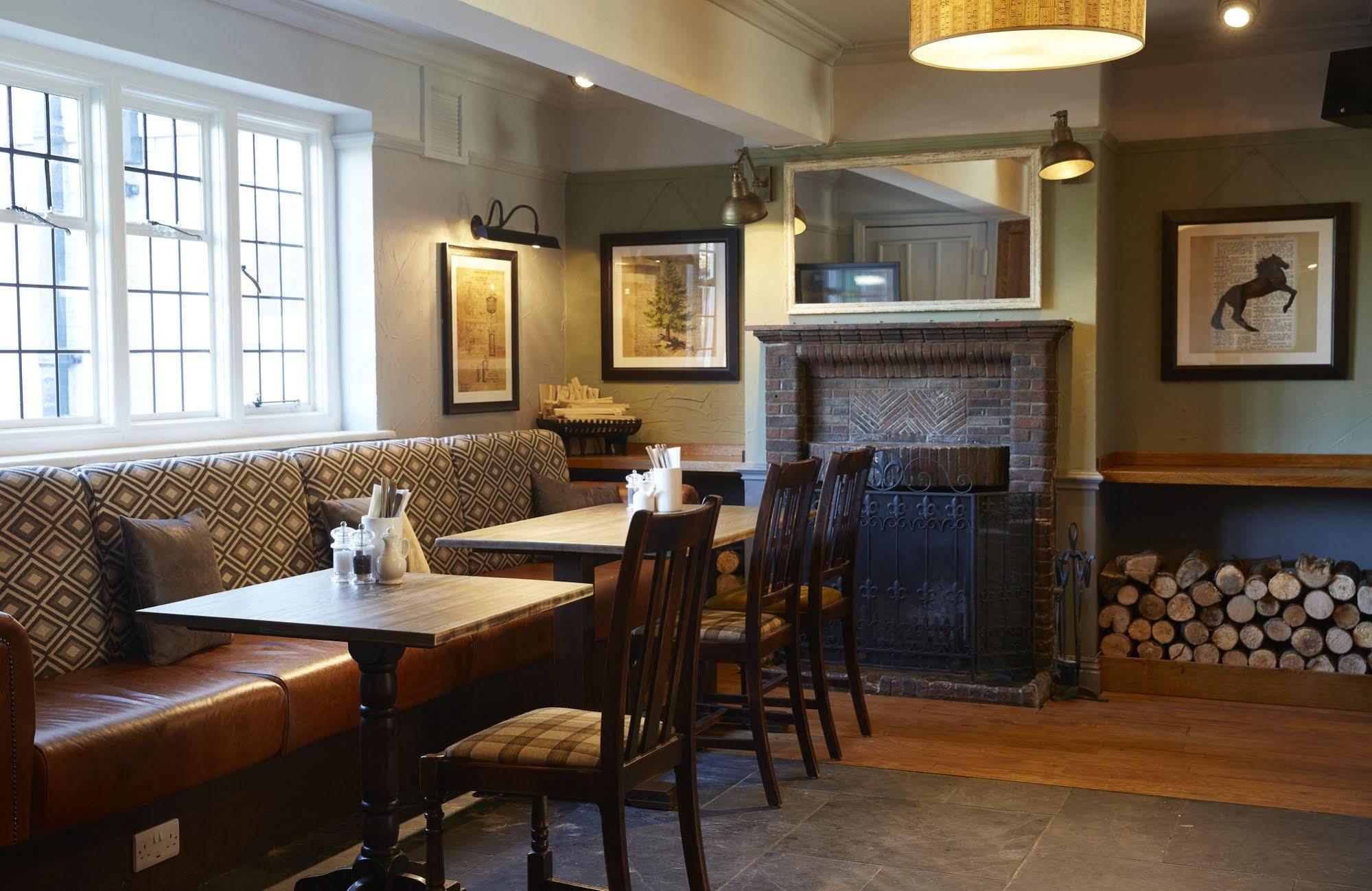 St Leonards Hotel By Greene King Inns 圣伦纳兹 外观 照片